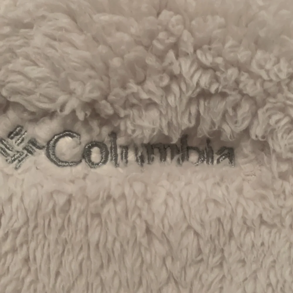 Off White Columbia Jacket - Picture 2 of 11